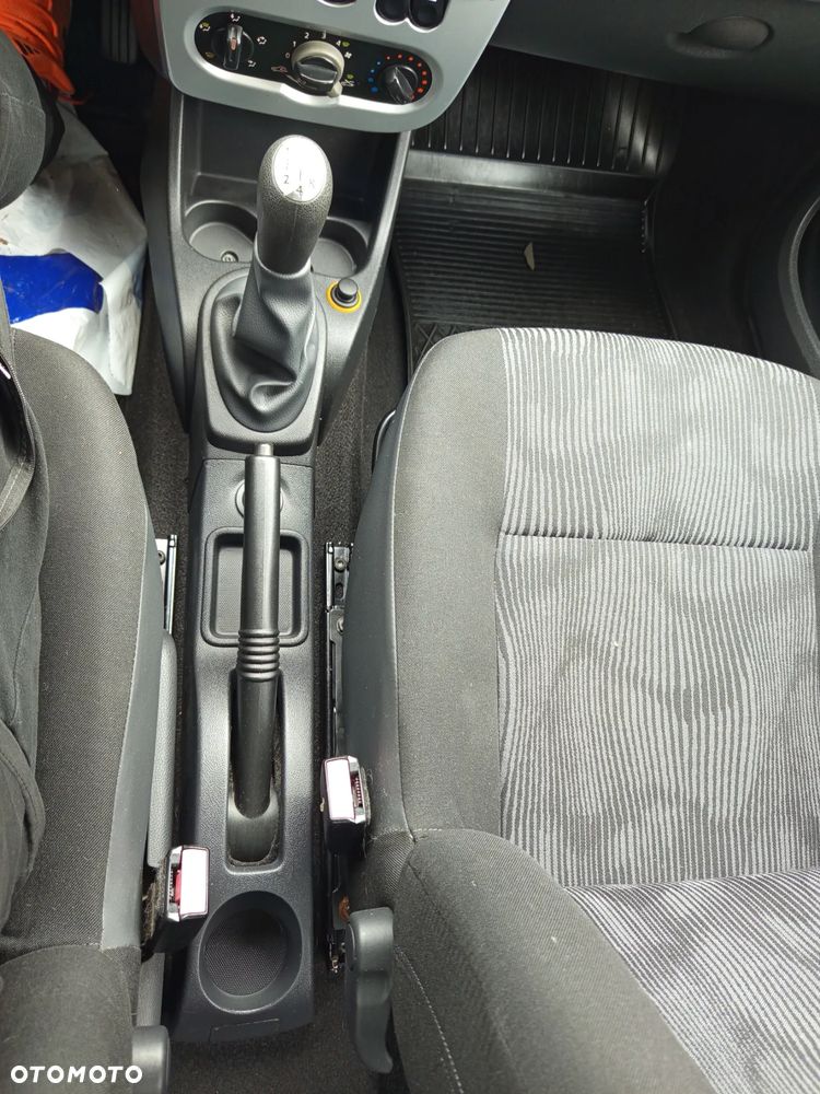 Dacia Sandero 1.4 Ambiance - 14