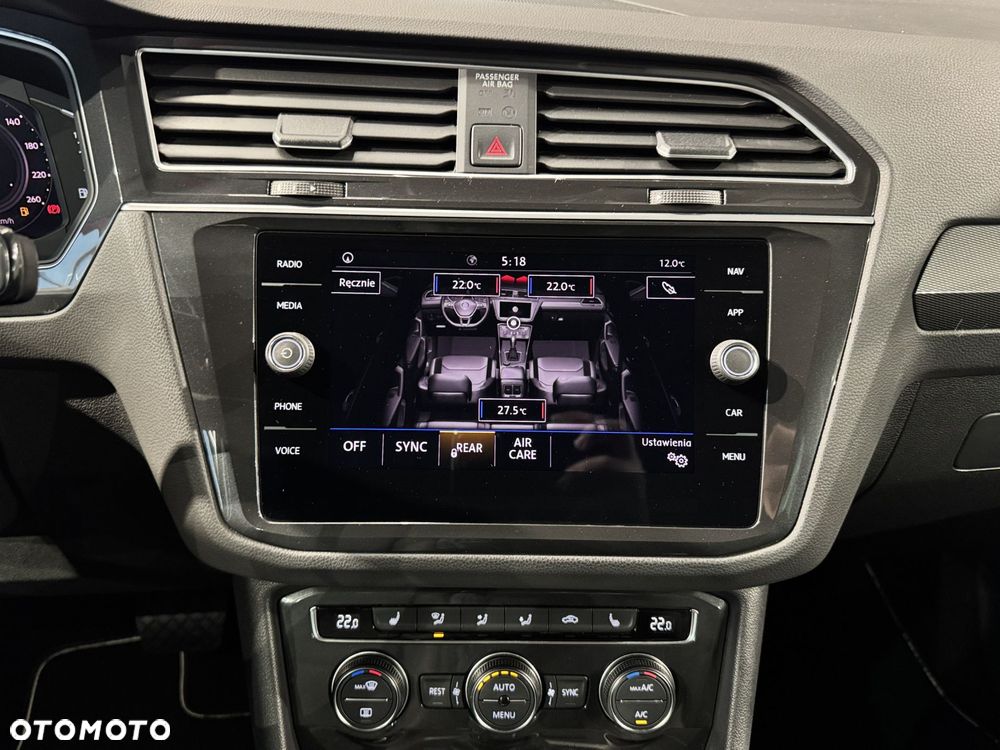 Volkswagen Tiguan - 31