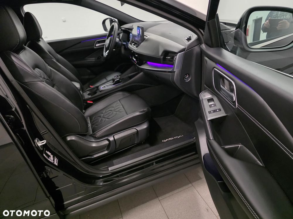 Nissan Qashqai 1.3 DIG-T MHEV Xtronic Tekna - 31