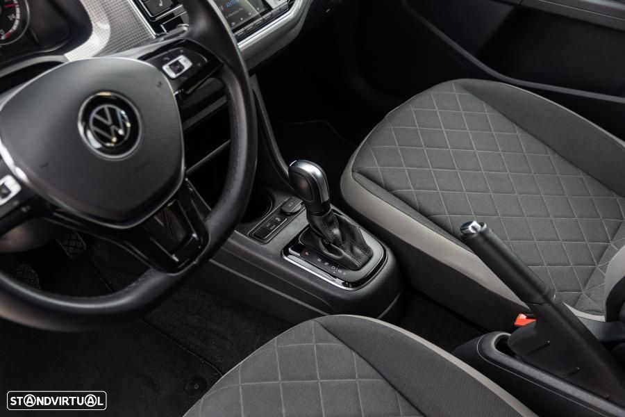 VW e-Up! - 37