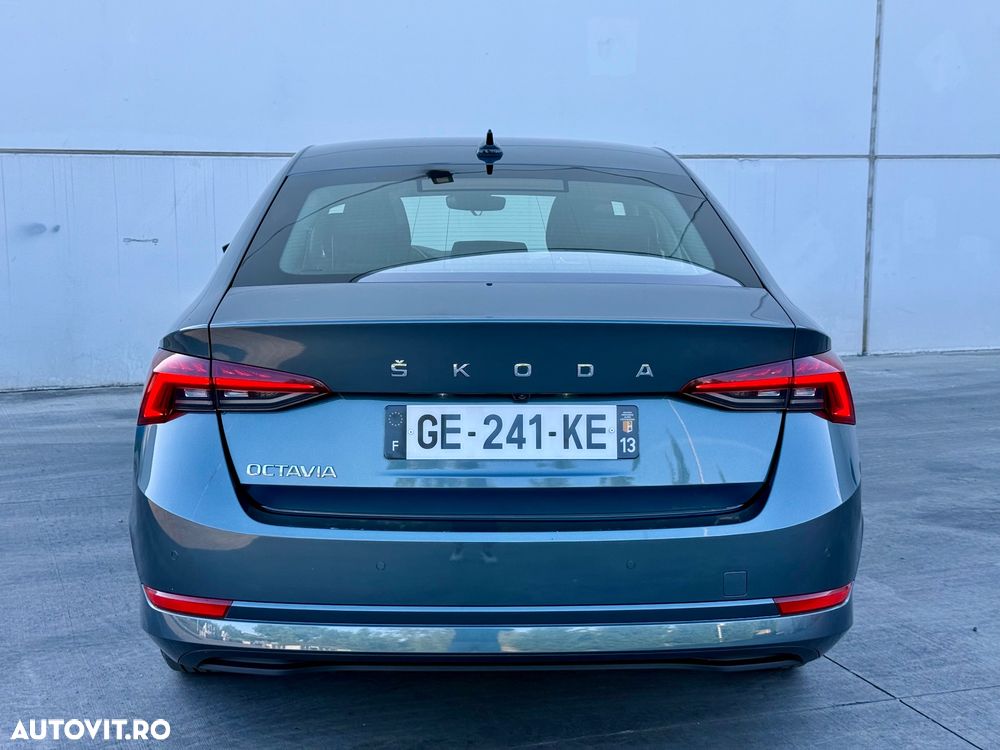 Skoda Octavia 2.0 TDI DSG Style - 8