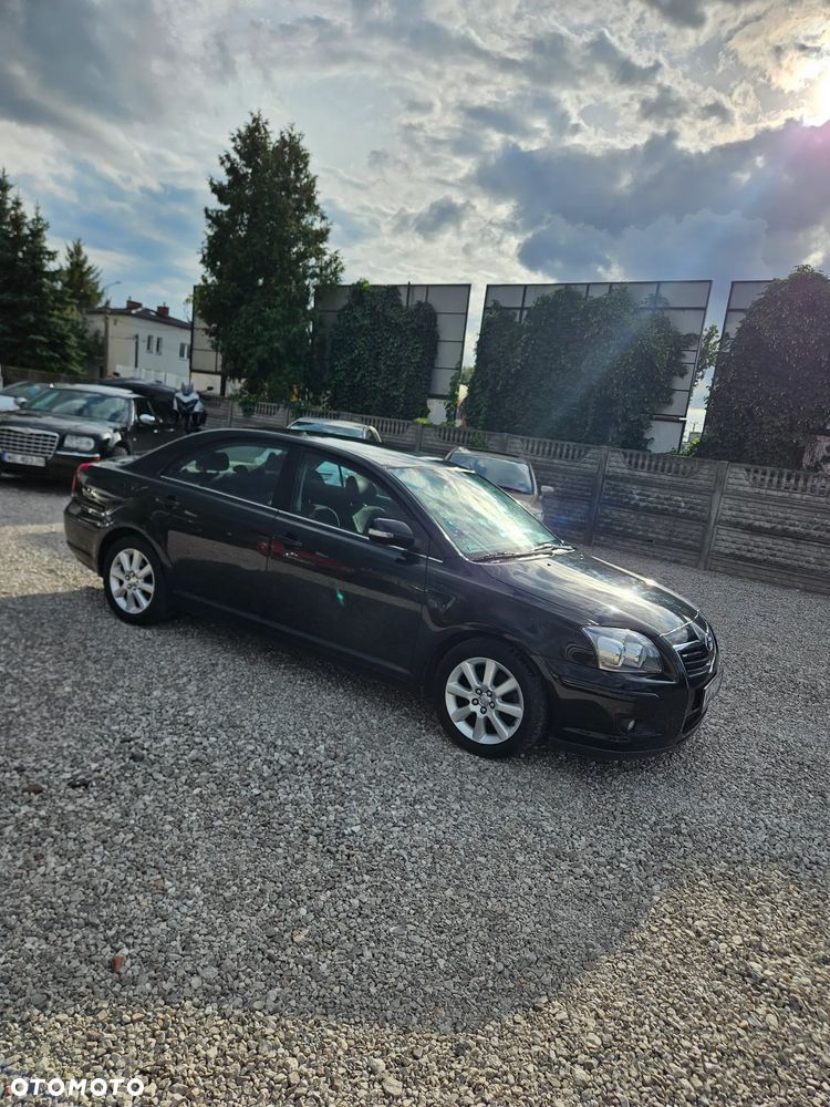 Toyota Avensis 2.0 D-4D Premium - 6