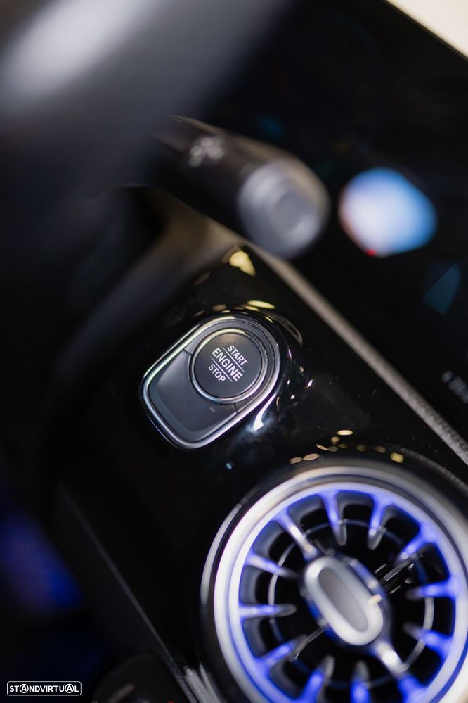 Mercedes-Benz CLA 250 e Shooting Brake AMG Line - 45