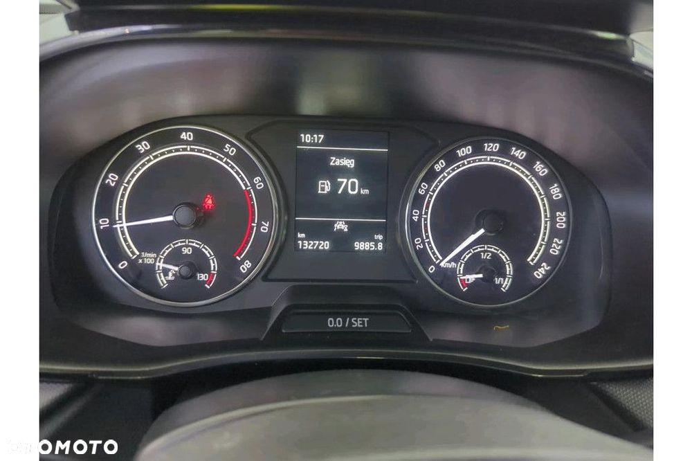 Skoda Fabia 1.0 TSI Essence - 6