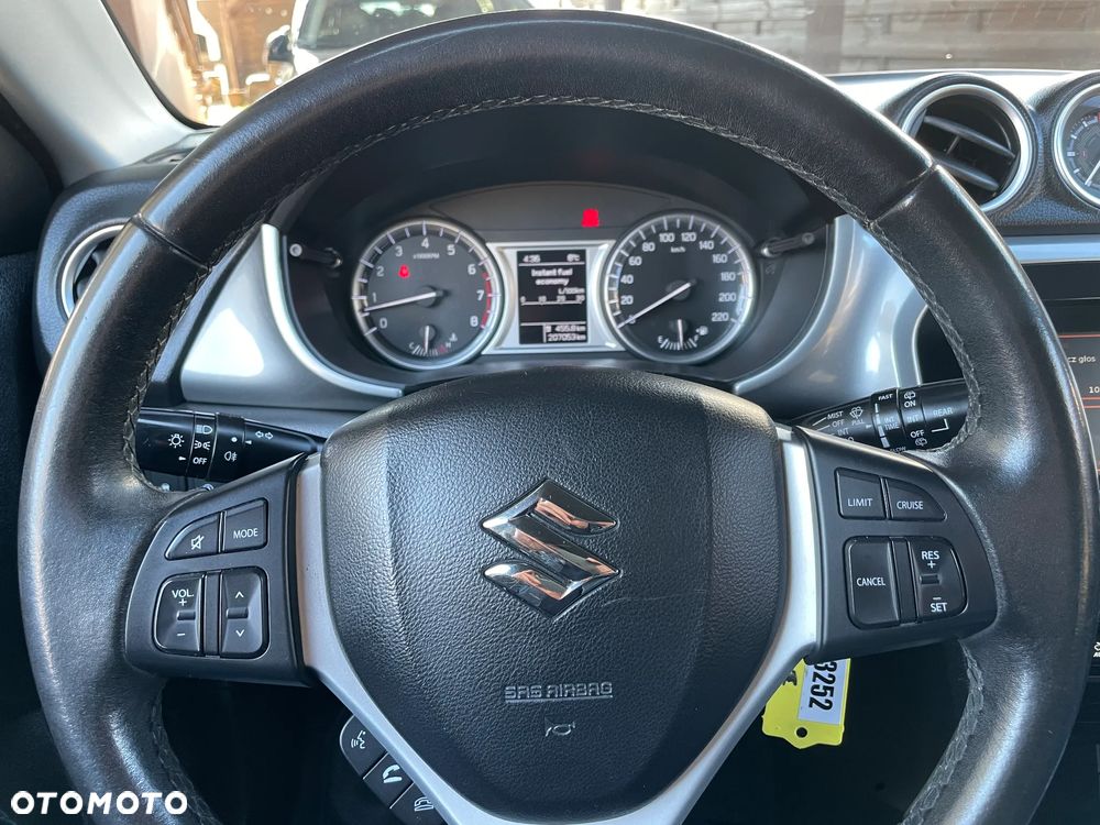 Suzuki Vitara 1.6 (4x2) Comfort+ - 19