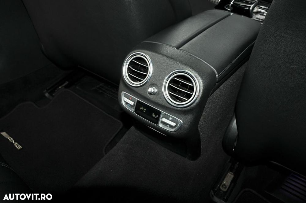 Mercedes-Benz E 400 T 4Matic 7G-TRONIC Elegance - 7