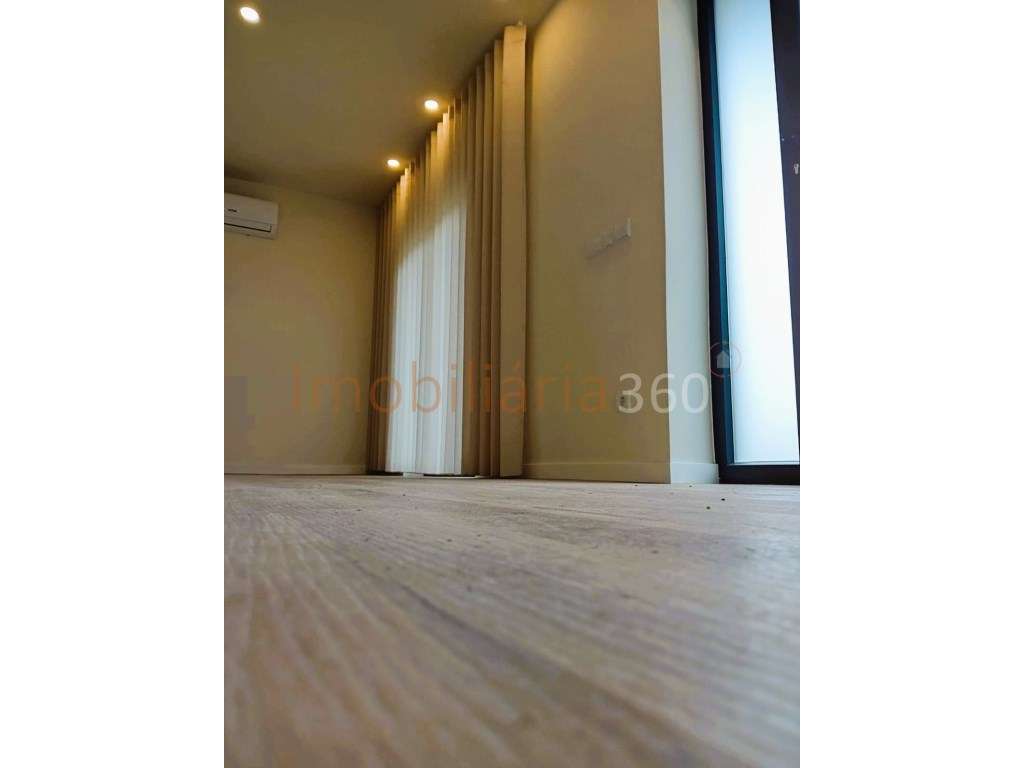 **Moradia T2 Nova - Vale Pereiro-Mirandela** - Grande imagem: 3/18