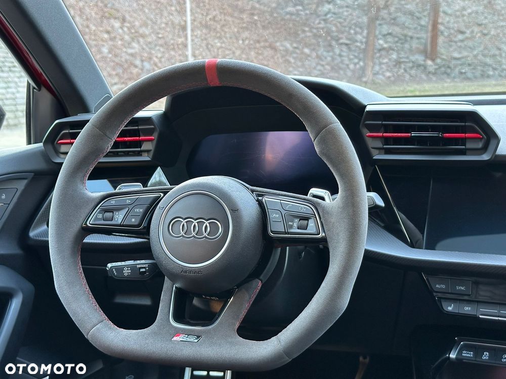 Audi RS3 Limousine TFSI Quattro S tronic - 16