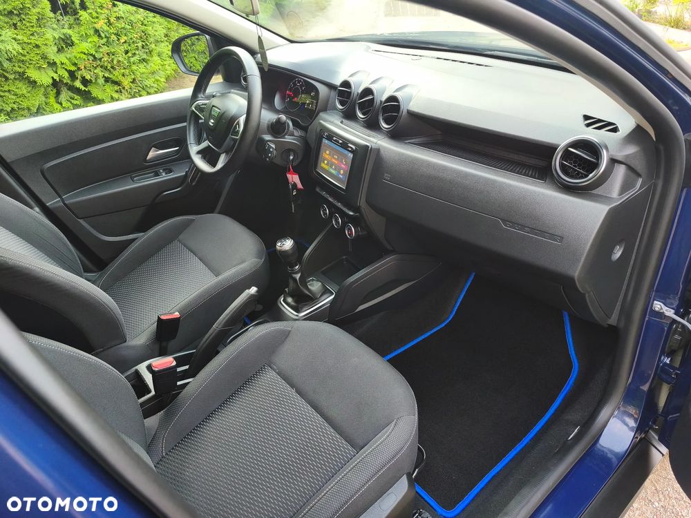 Dacia Duster 1.6 SCe Prestige - 32