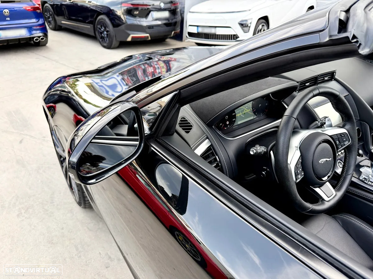 Jaguar F-Type 2.0 i4 R-Dynamic Black - 42
