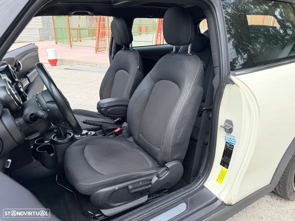 MINI 3 Portas Cooper D Seven - 27