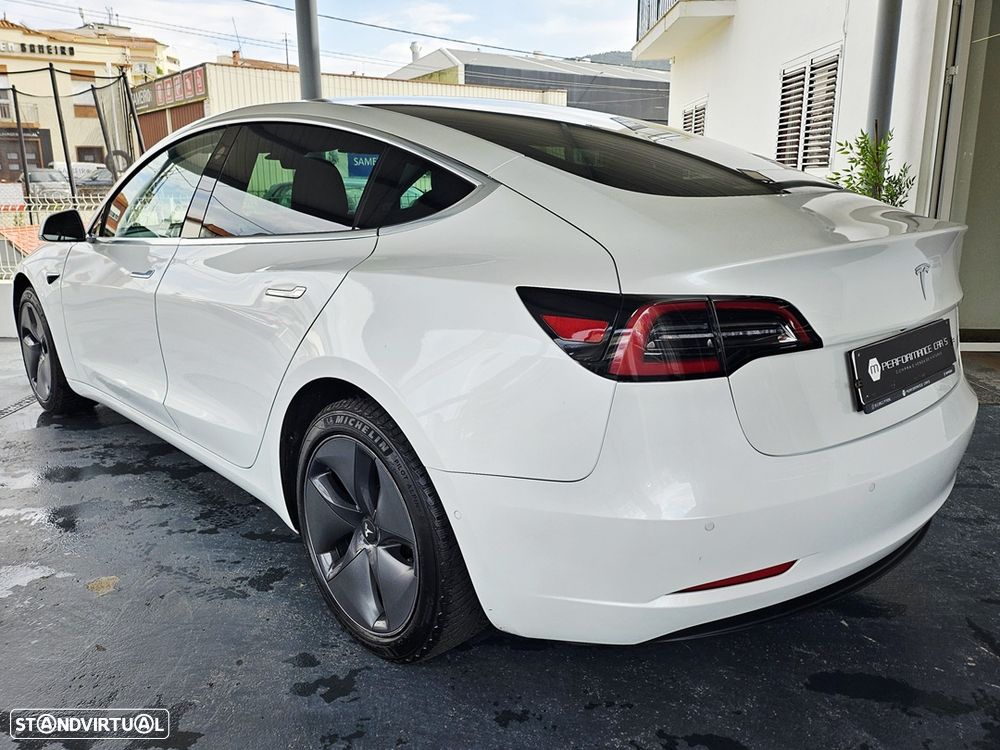 Tesla Model 3 Standard Range Plus RWD - 4