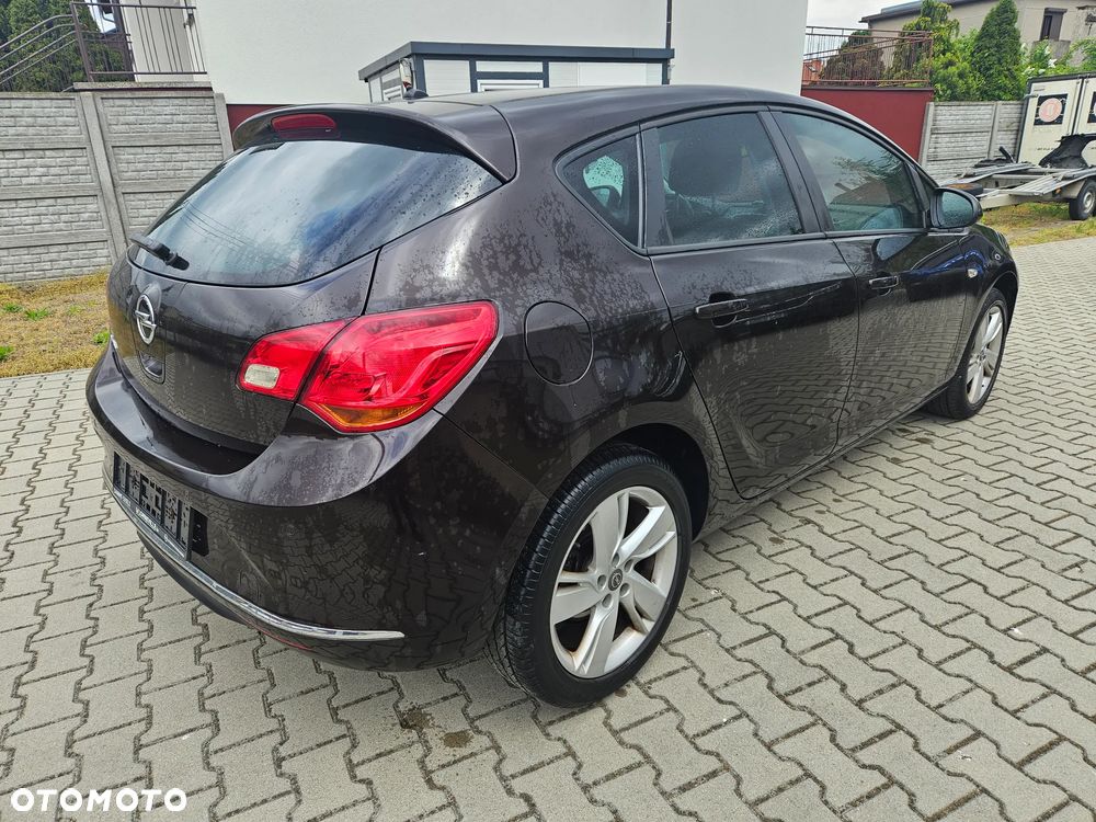 Opel Astra 1.4 ecoFLEX Sport - 3
