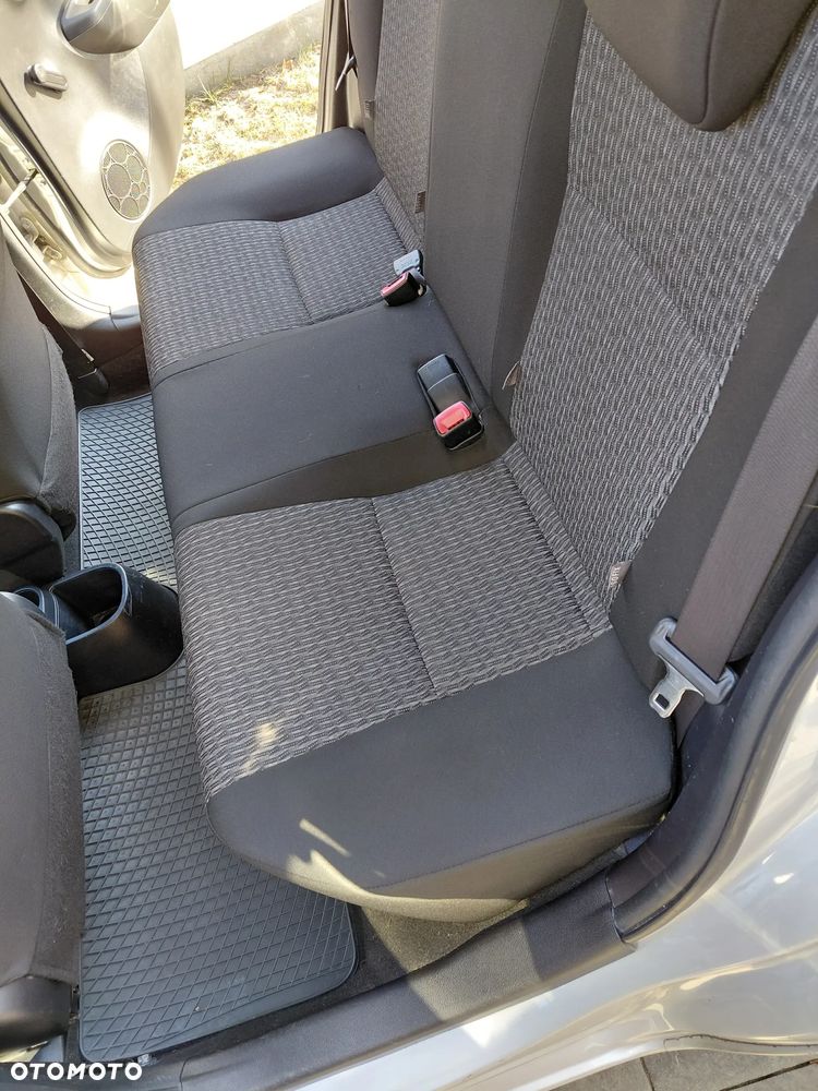 Toyota Yaris 1.33 Life - 10