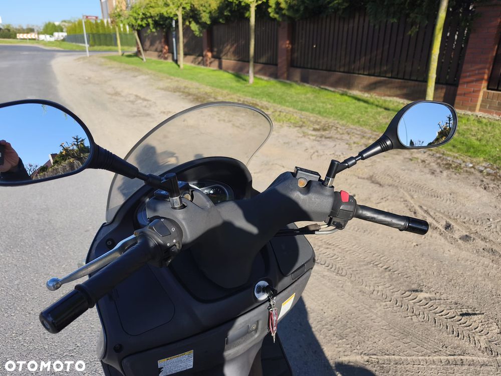 Suzuki Burgman - 6