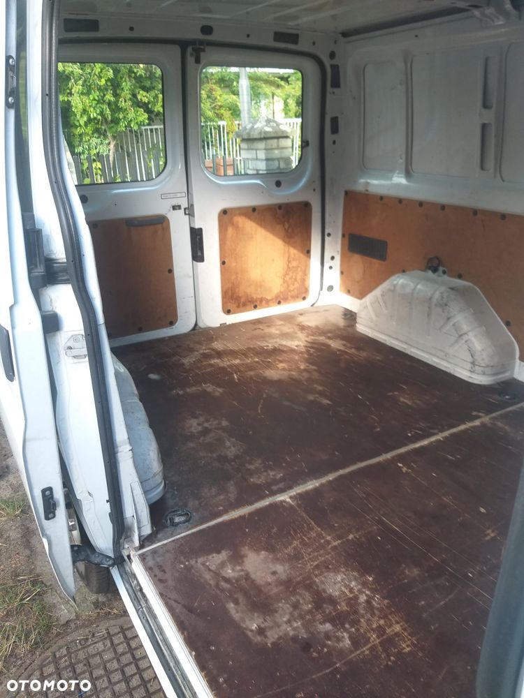 Ford Transit - 9