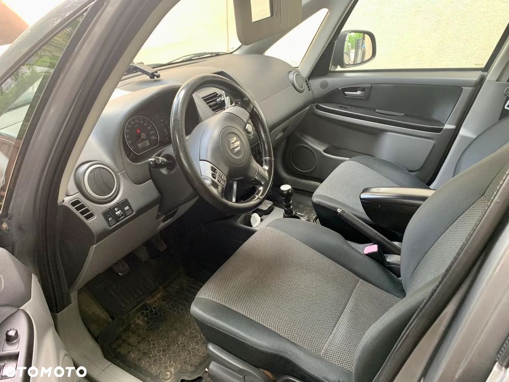 Suzuki SX4 1.6 DDiS Comfort - 5