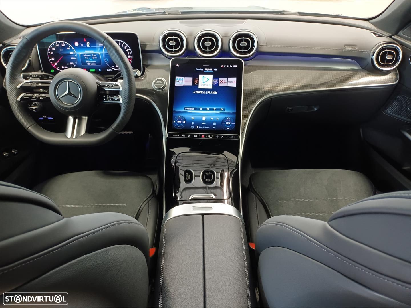 Mercedes-Benz C 300 e AMG Line - 18