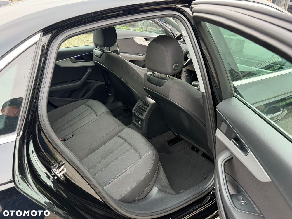 Audi A4 Limousine 35 TFSI S tronic advanced - 14