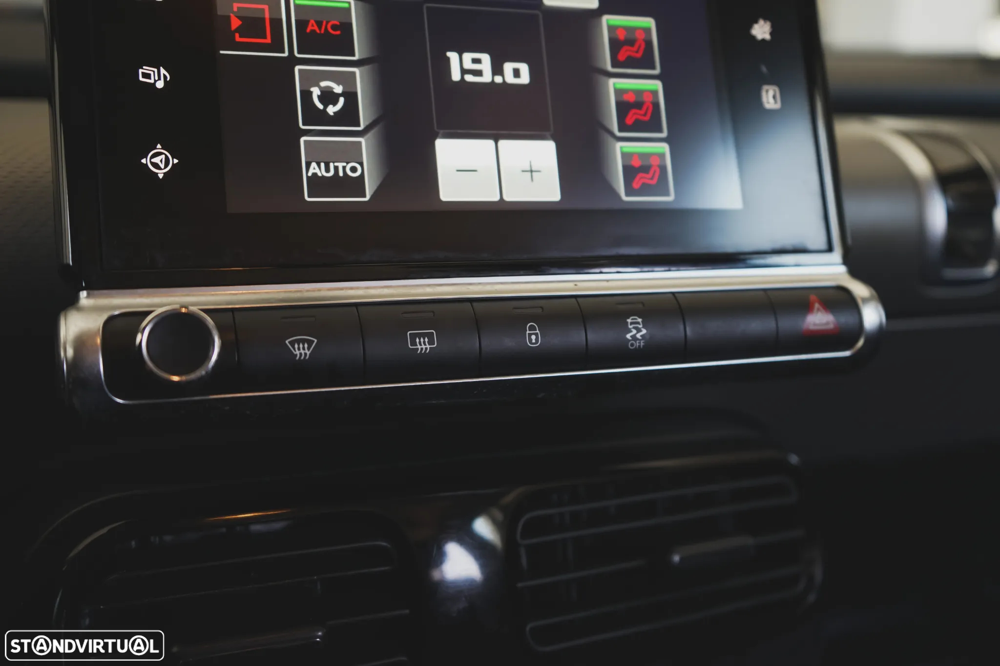 Citroën C4 Cactus 1.6 BlueHDi Shine Ed.Midnight - 15