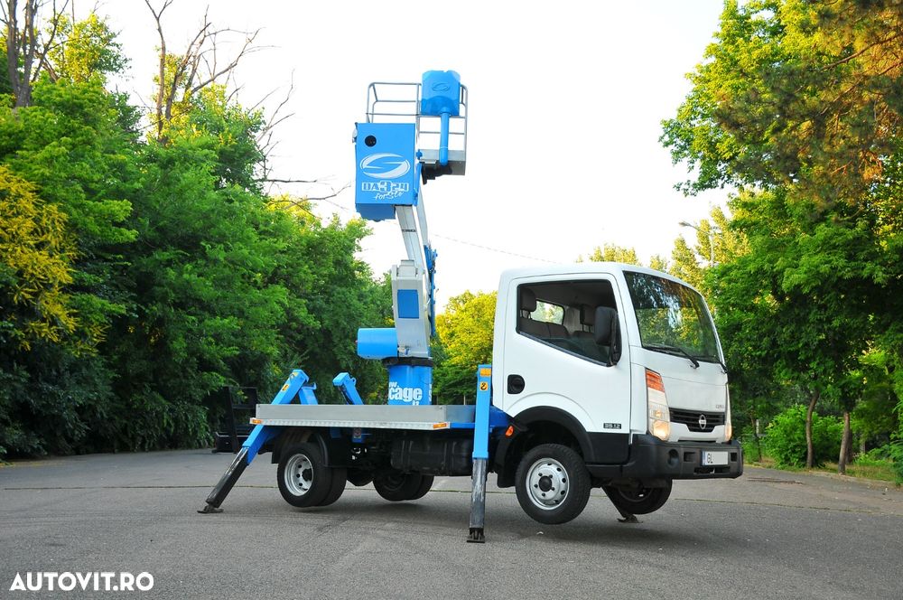 Nissan Cabstar - 3