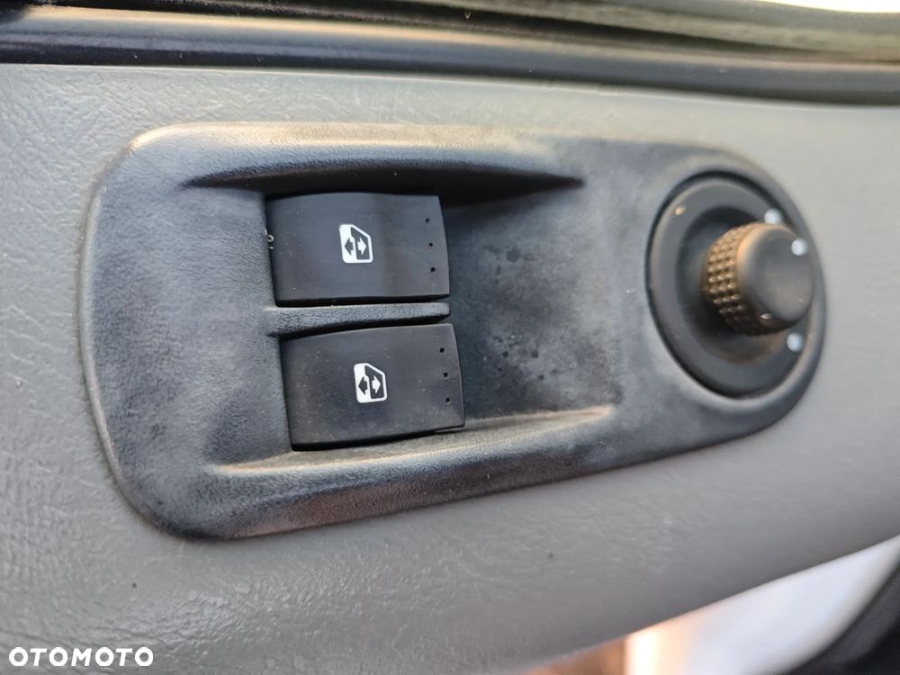 Nissan PRIMASTAR - 26