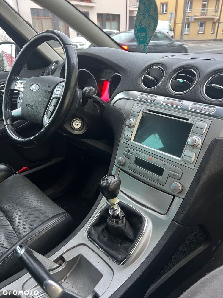 Ford S-Max 2.0 TDCi DPF Titanium - 3