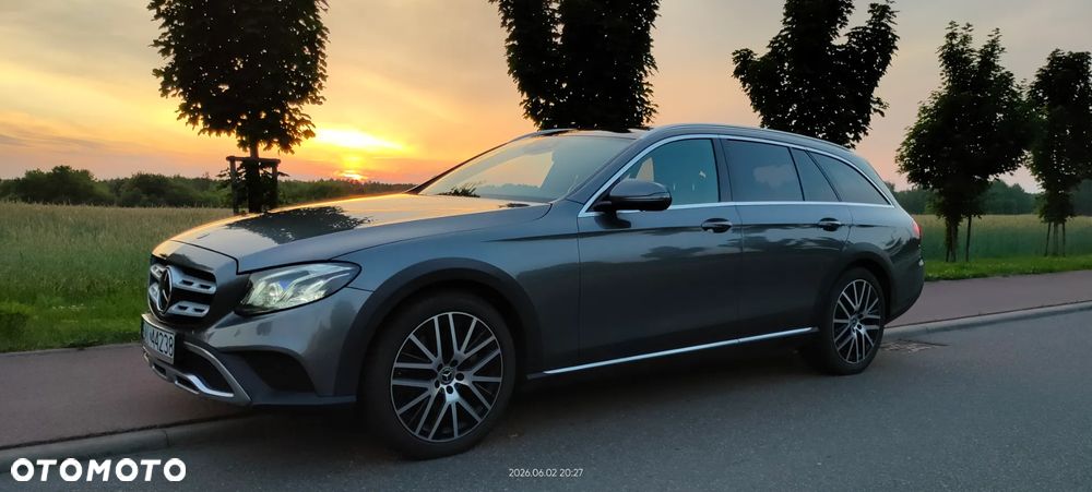 Mercedes-Benz Klasa E 350 d 4-Matic All-Terrain - 2