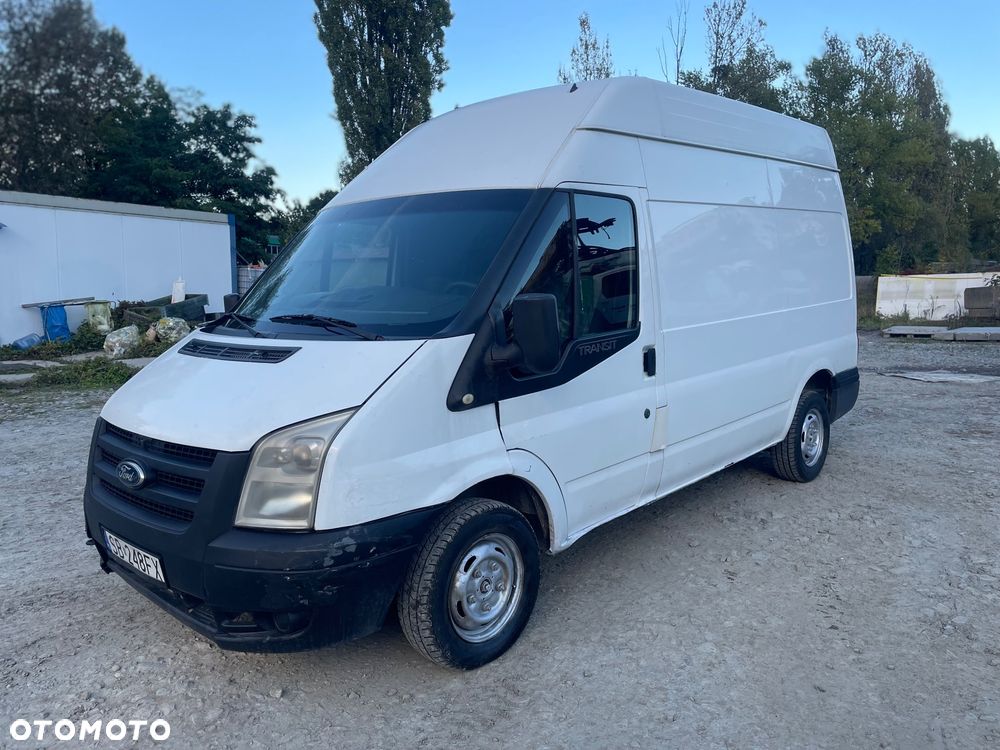 Ford Transit - 1