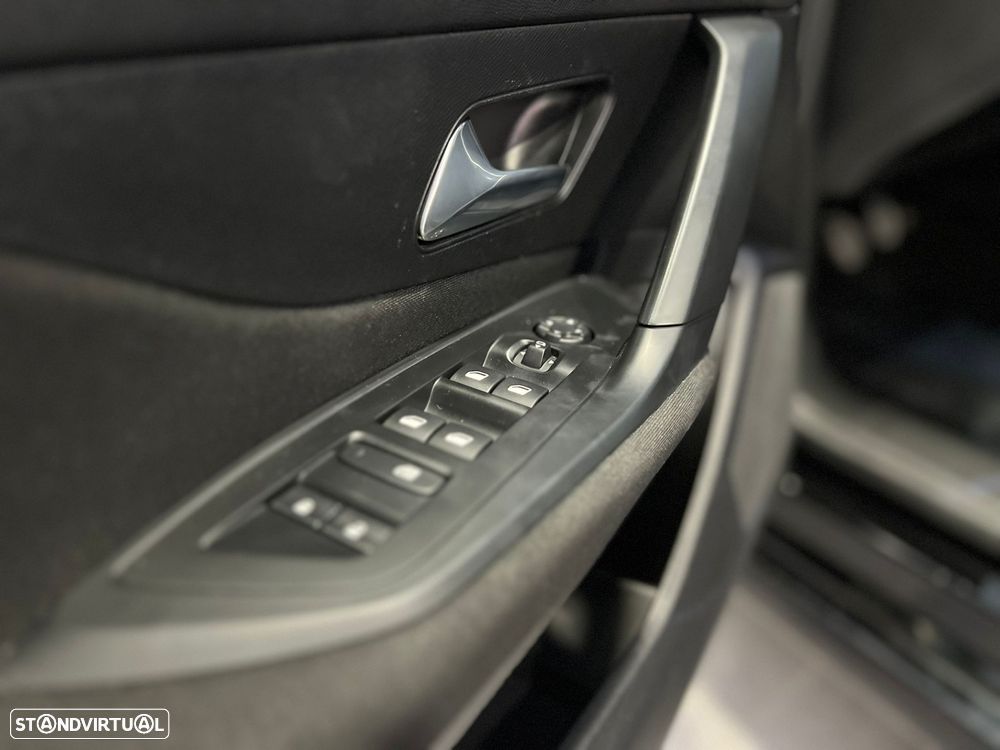 Peugeot 308 SW - 24