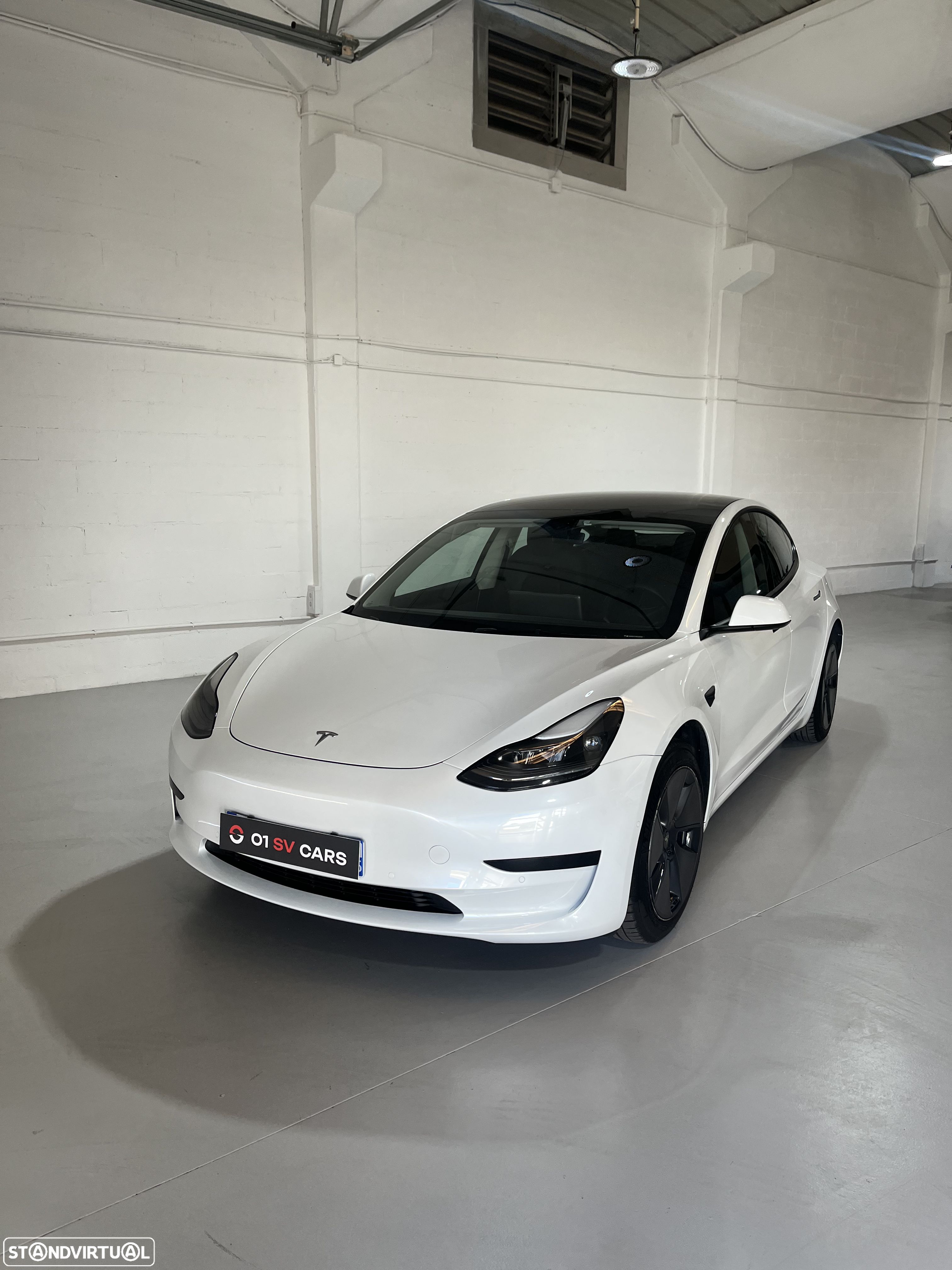 Tesla Model 3 Standard Range Plus RWD - 1
