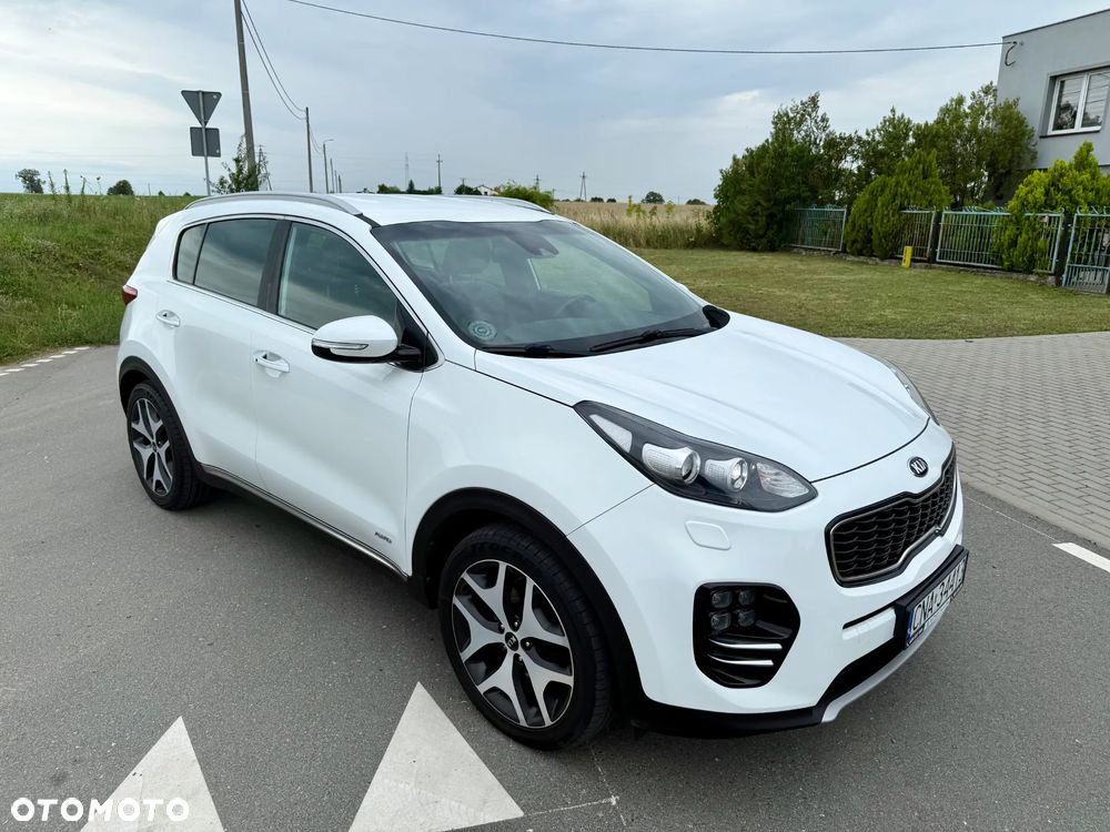 Kia Sportage 2,0 CRDI AWD GT Line - 4