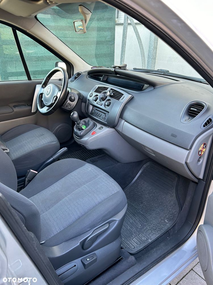 Renault Scenic - 7