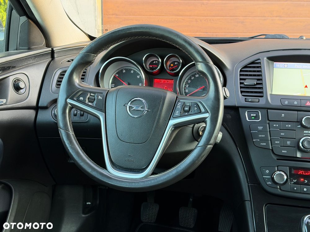 Opel Insignia - 14