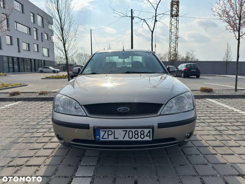 Ford Mondeo 2.0 Ghia - 2