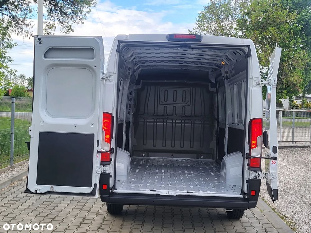 Opel Movano - 22