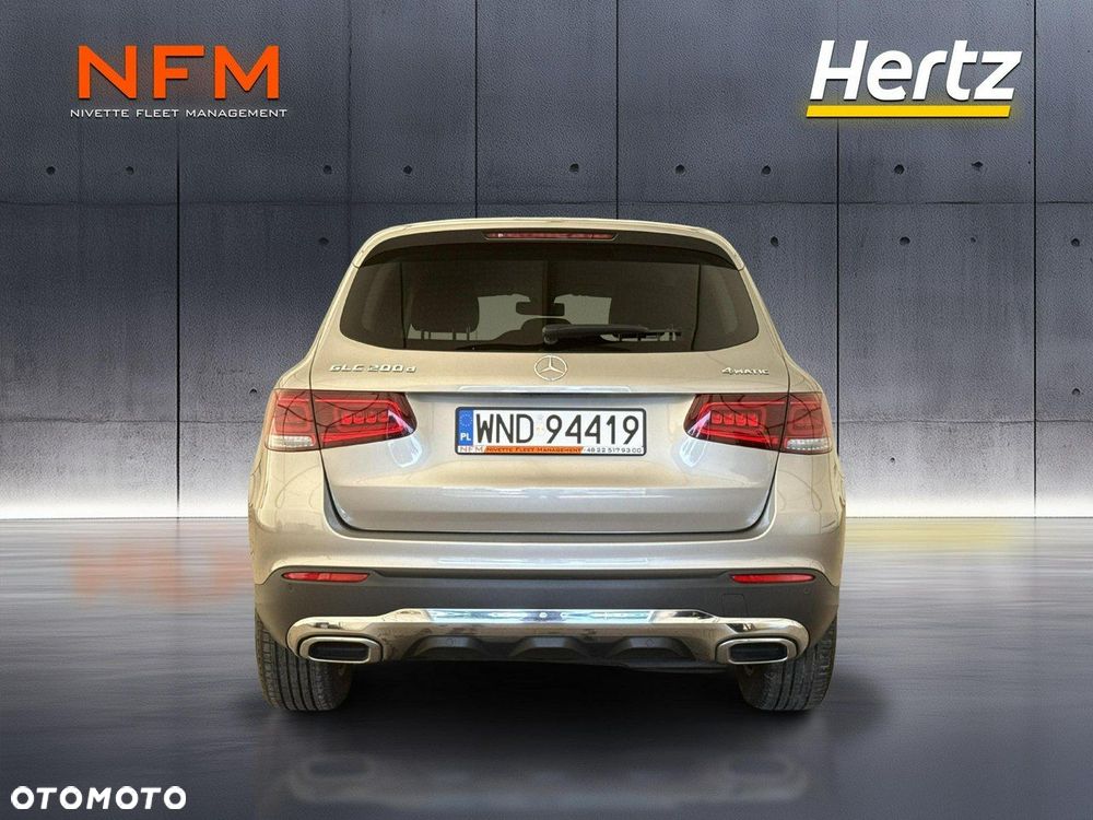 Mercedes-Benz GLC - 9