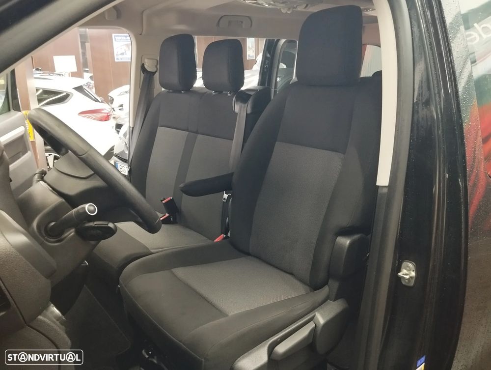 Toyota Proace Verso 1.5 D-4D L2 1.0T Exclusive 9L - 19