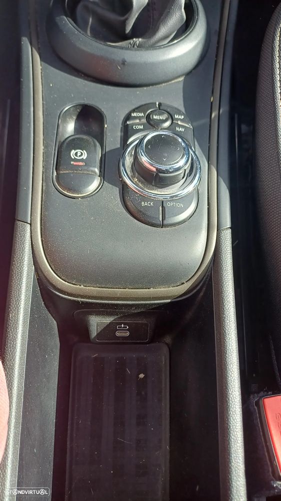 MINI Countryman Cooper SE ALL4 Auto - 19