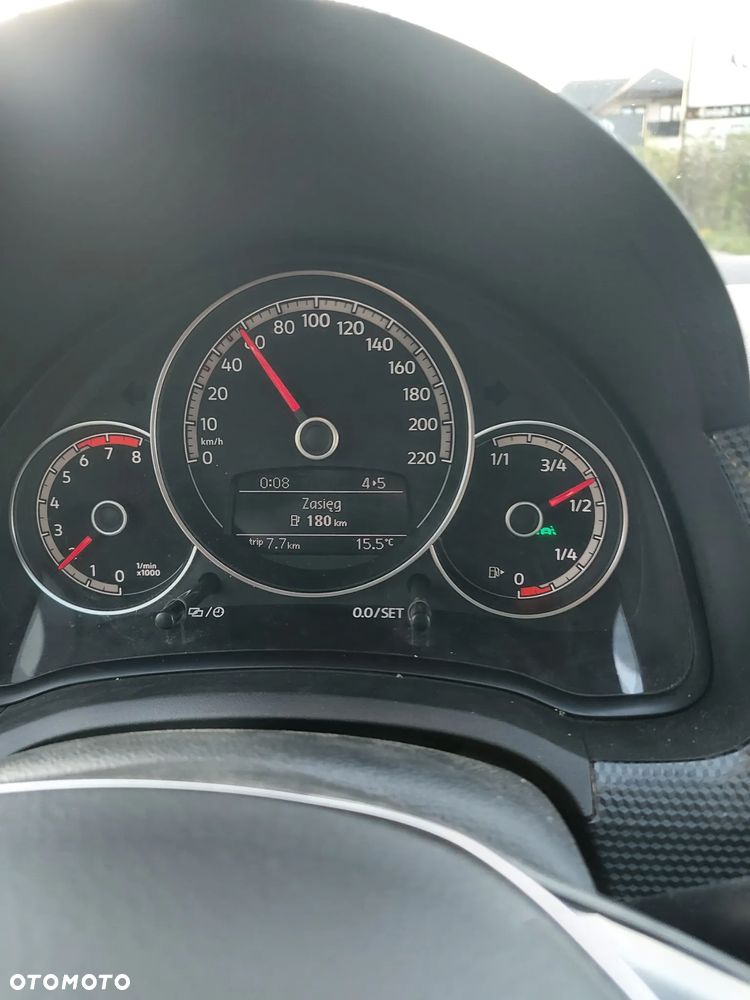 Volkswagen up! 1.0 United - 15