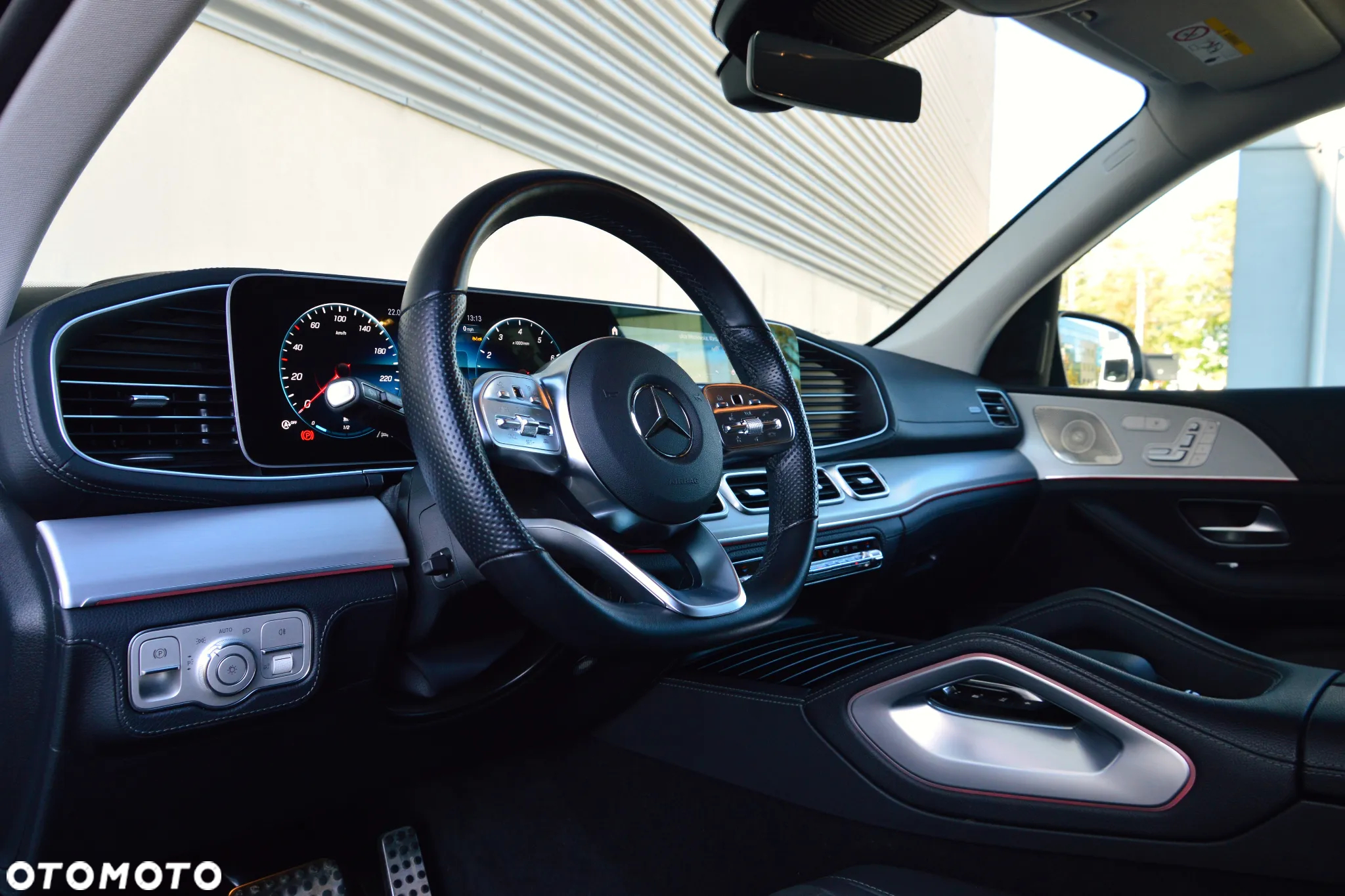 Mercedes-Benz GLE - 11