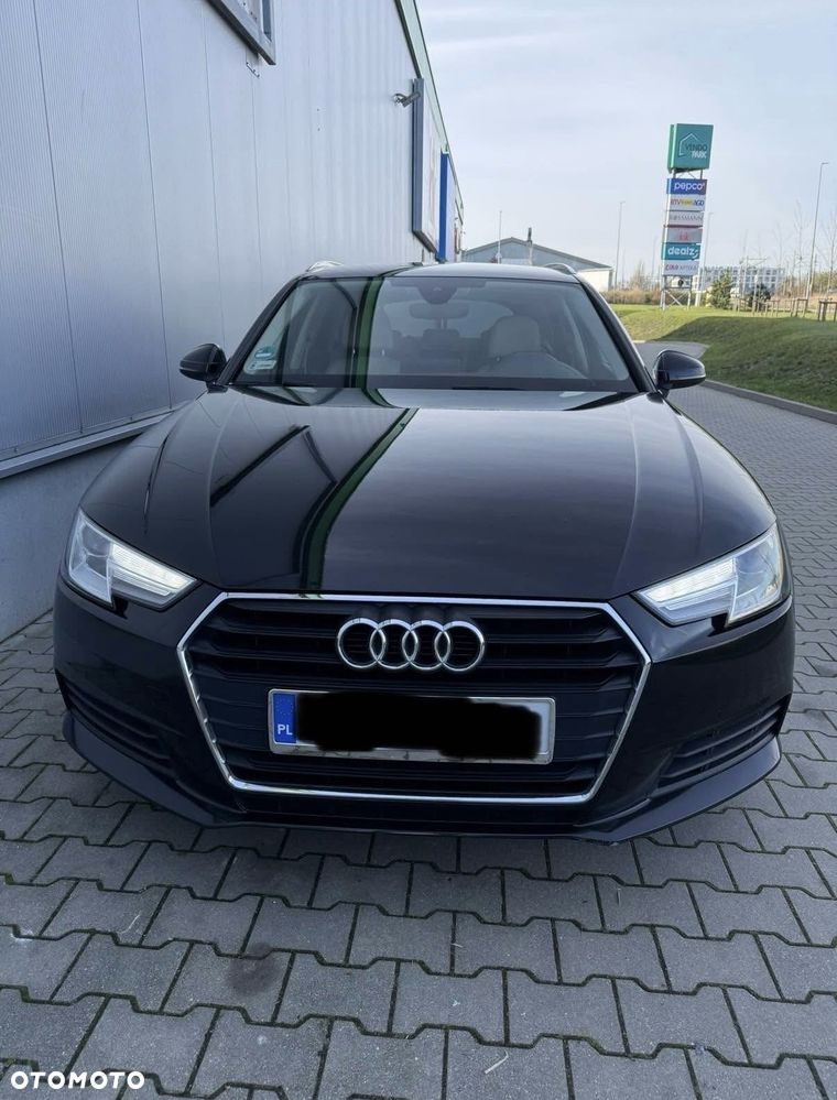 Audi A4 Avant 2.0 TDI - 1