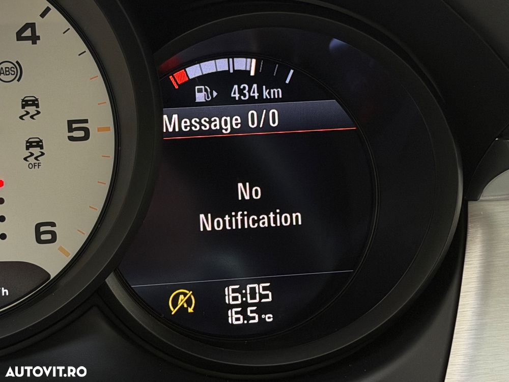 Porsche Macan S PDK - 32