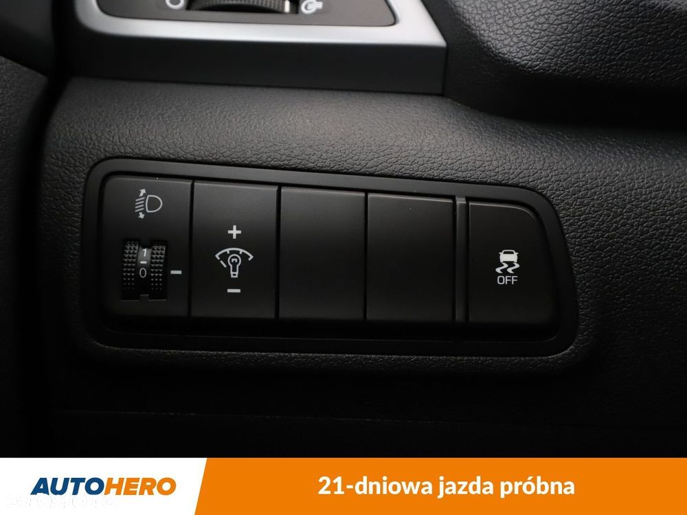 Hyundai Tucson 1.7 CRDI BlueDrive Classic 2WD - 32