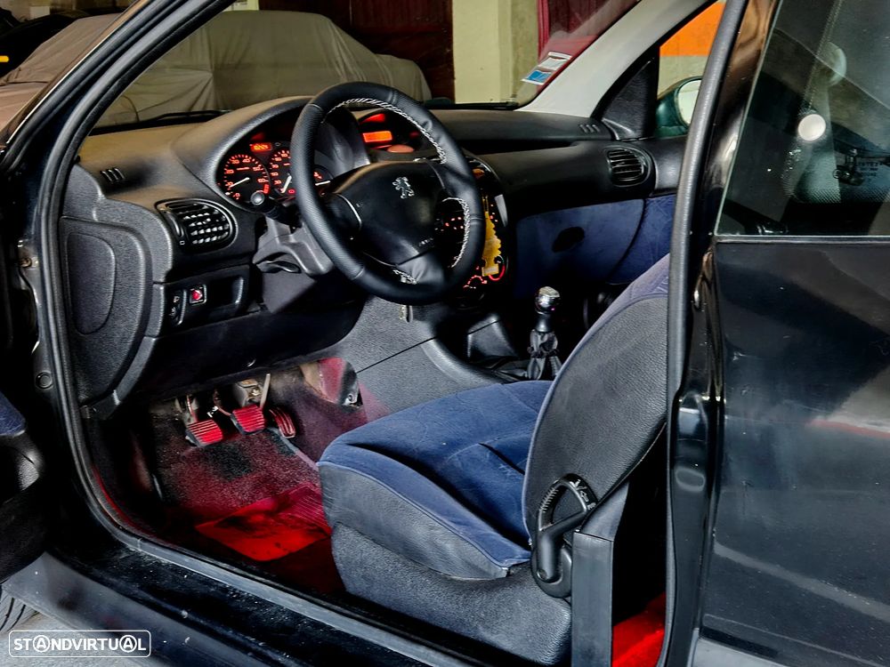 Peugeot 206 1.1 XT - 8