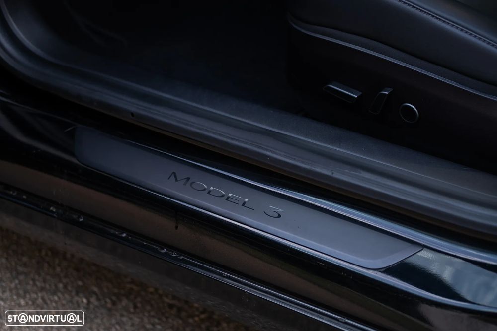 Tesla Model 3 Long Range Tração Integral - 23