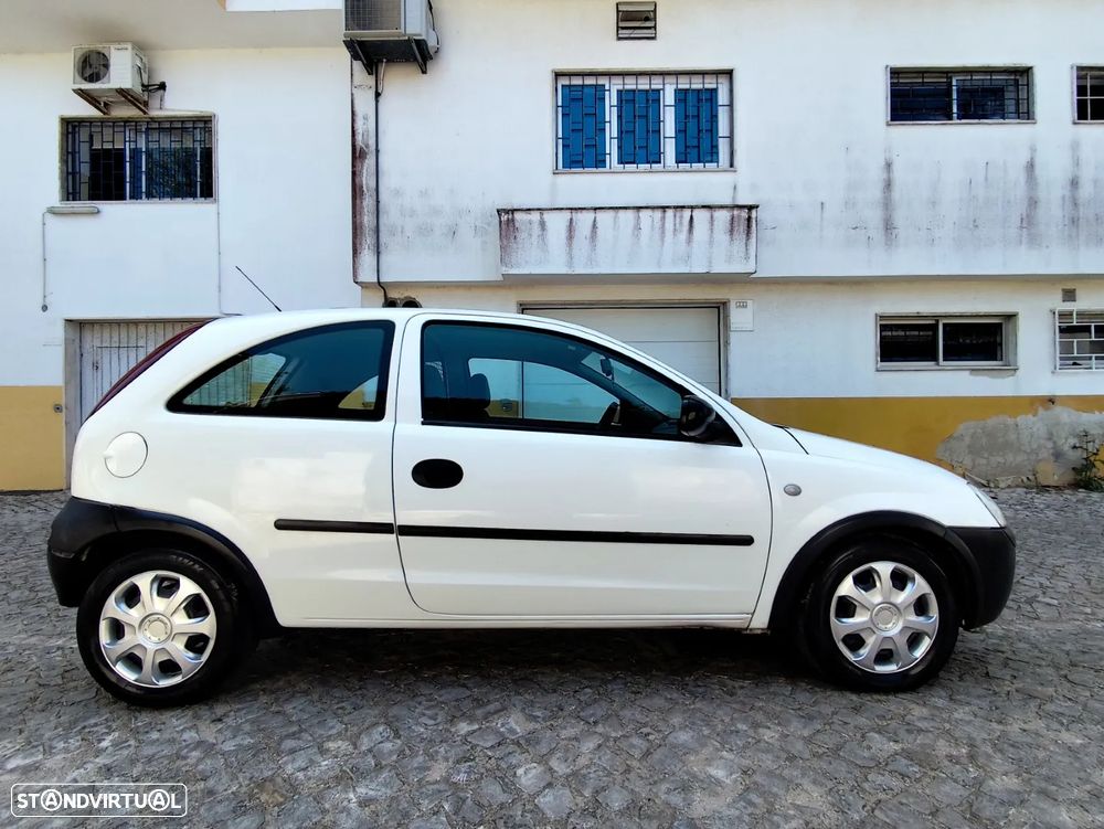 Opel Corsa 1.7 Di - 16