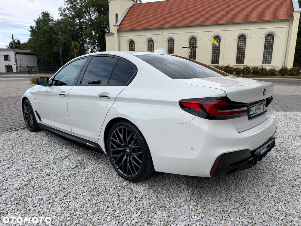 BMW Seria 5 530d xDrive M Sport sport - 11