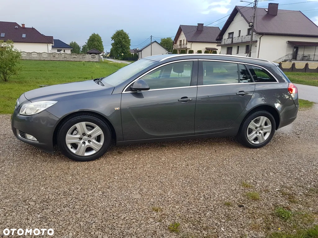 Opel Insignia 1.8 Sports Tourer - 14