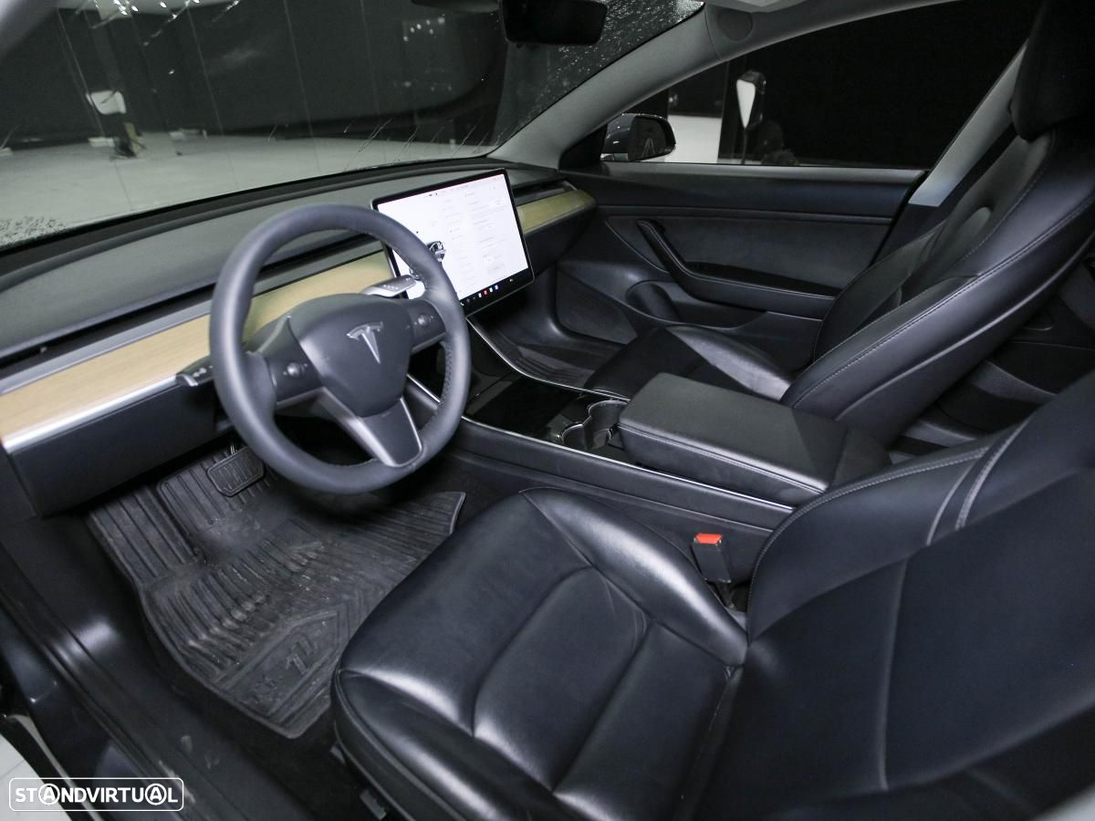 Tesla Model 3 Standard Range Plus RWD - 6